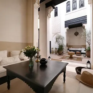 Риад Azzouna 13
