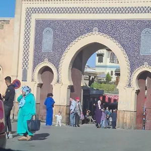Esc Fez